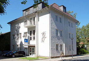 Verwaltungsgebäude Roonstraße 5