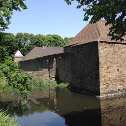 Herrlich im Grünen gelegen