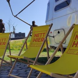 Nette Liegestühle