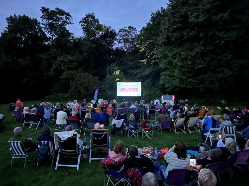 Publikum beim vergangenen Open-Air-Kino 