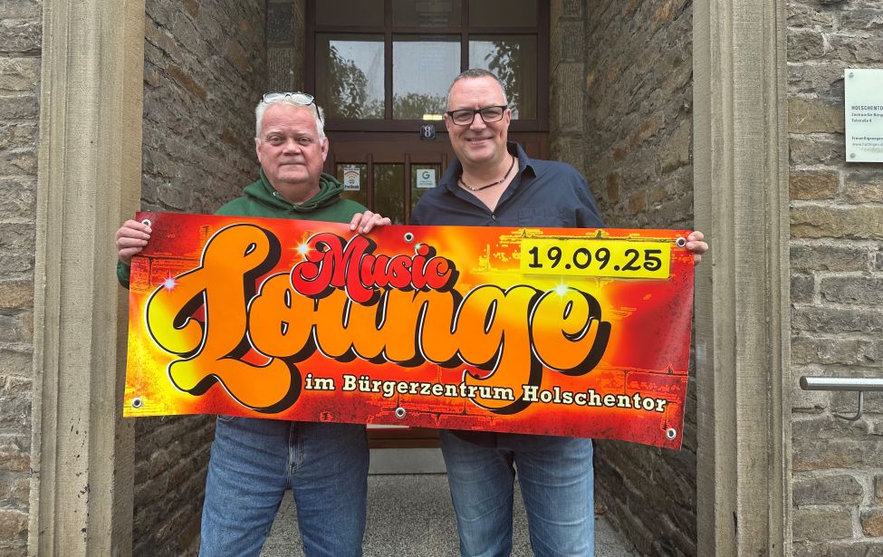 Andreas Gehrke und Oliver Hemken werben für die Music Lounge 