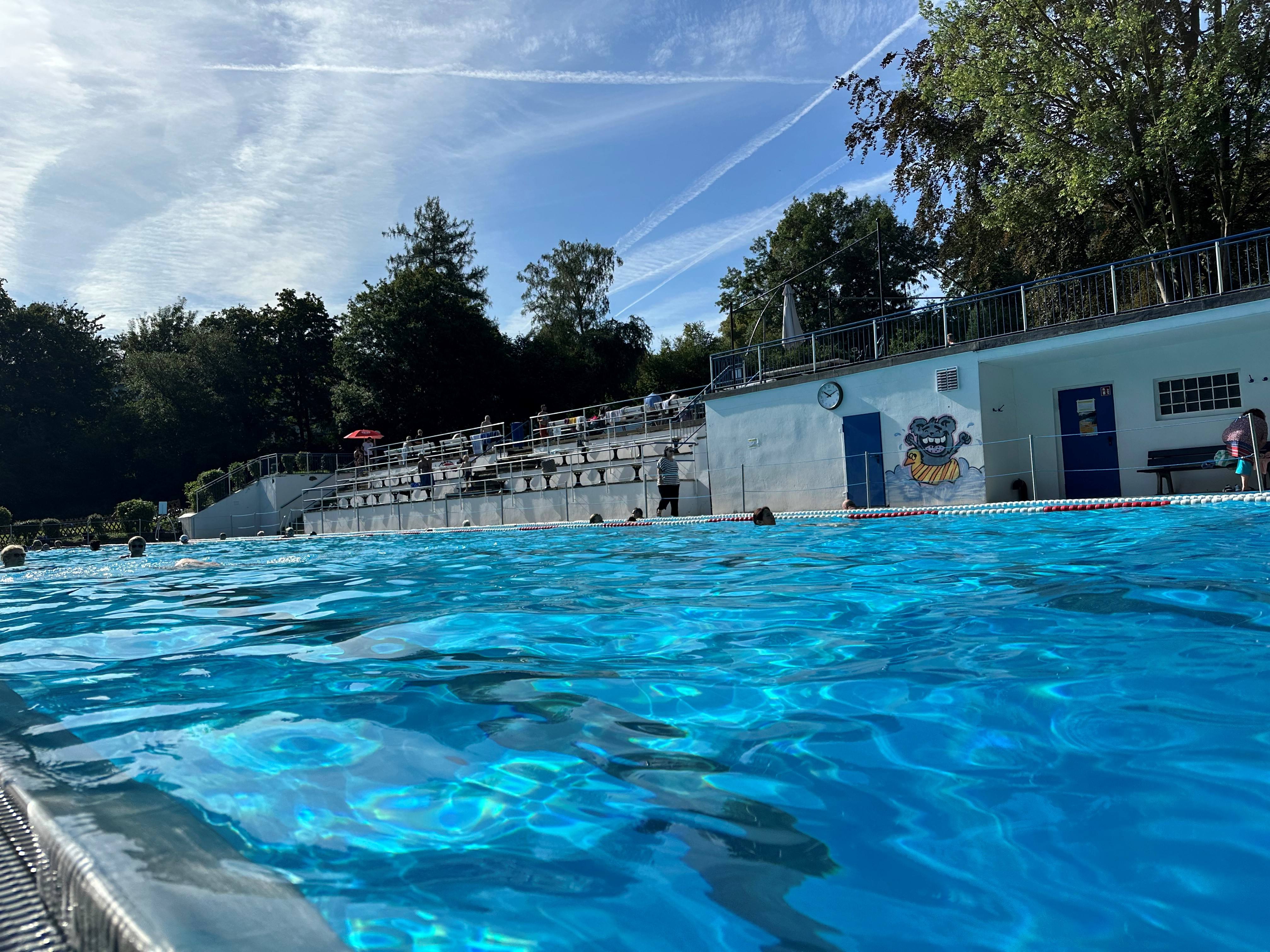 Schwimmerbecken im Freibad Welper