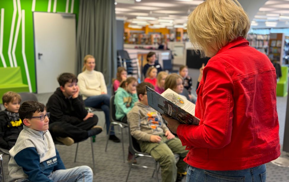 Kinderlesung mit Heidi leenen in der Stadtbibliothek 