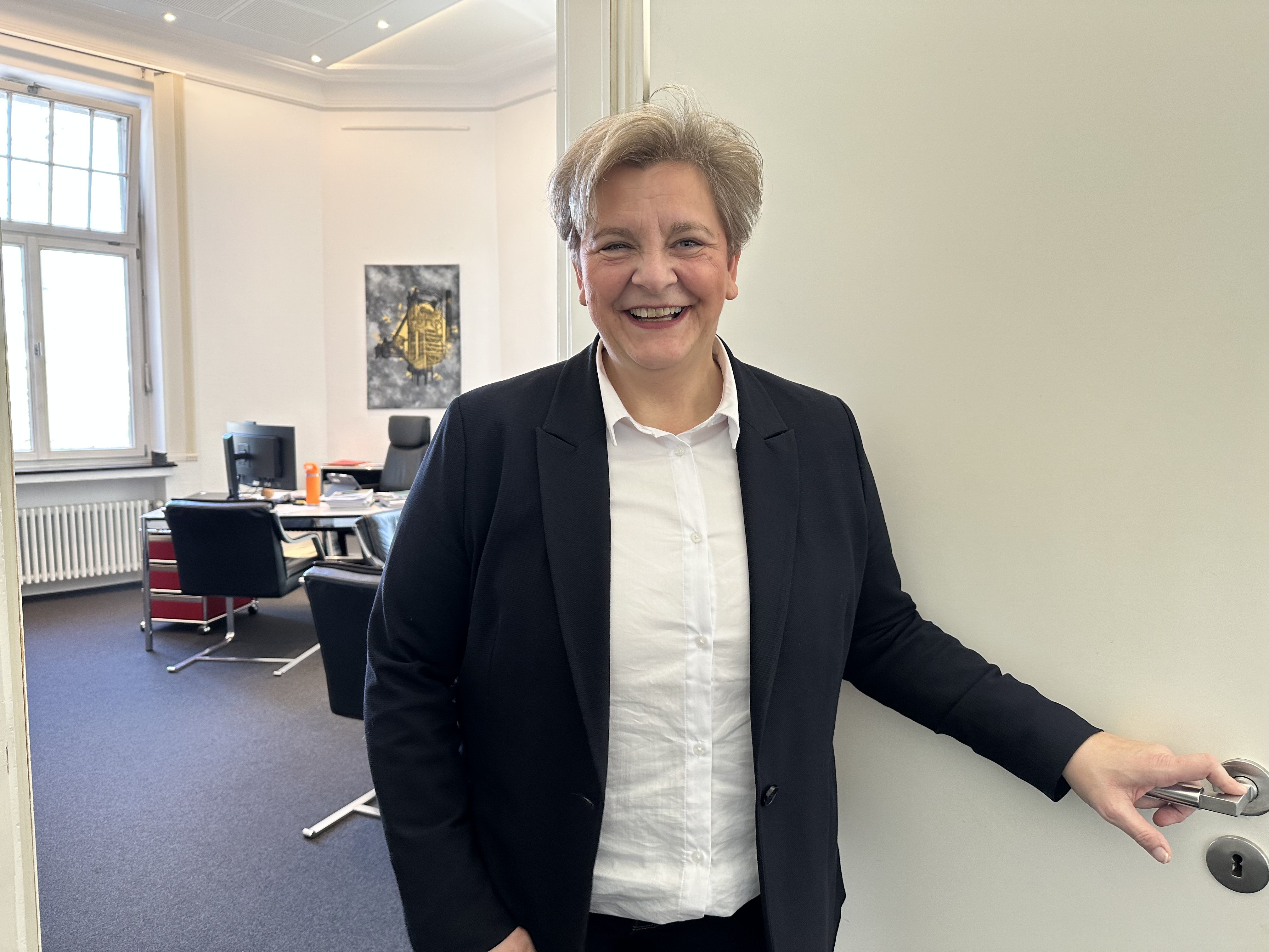 Bürgermeisterin Melanie Witte-Lonsing freut sich auf den Austausch in der Sprechstunde. 