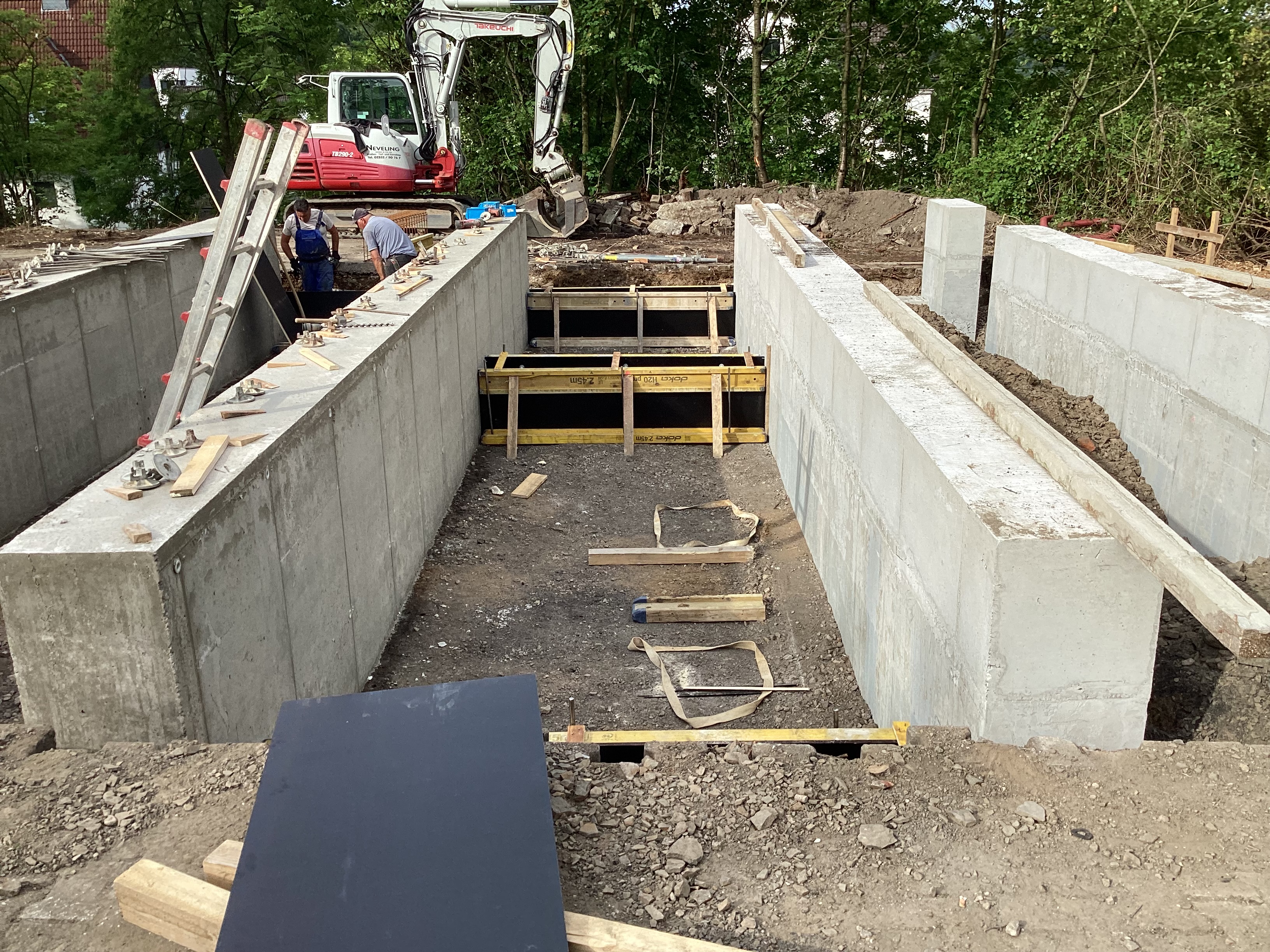 Baugrube für den Modulbau 