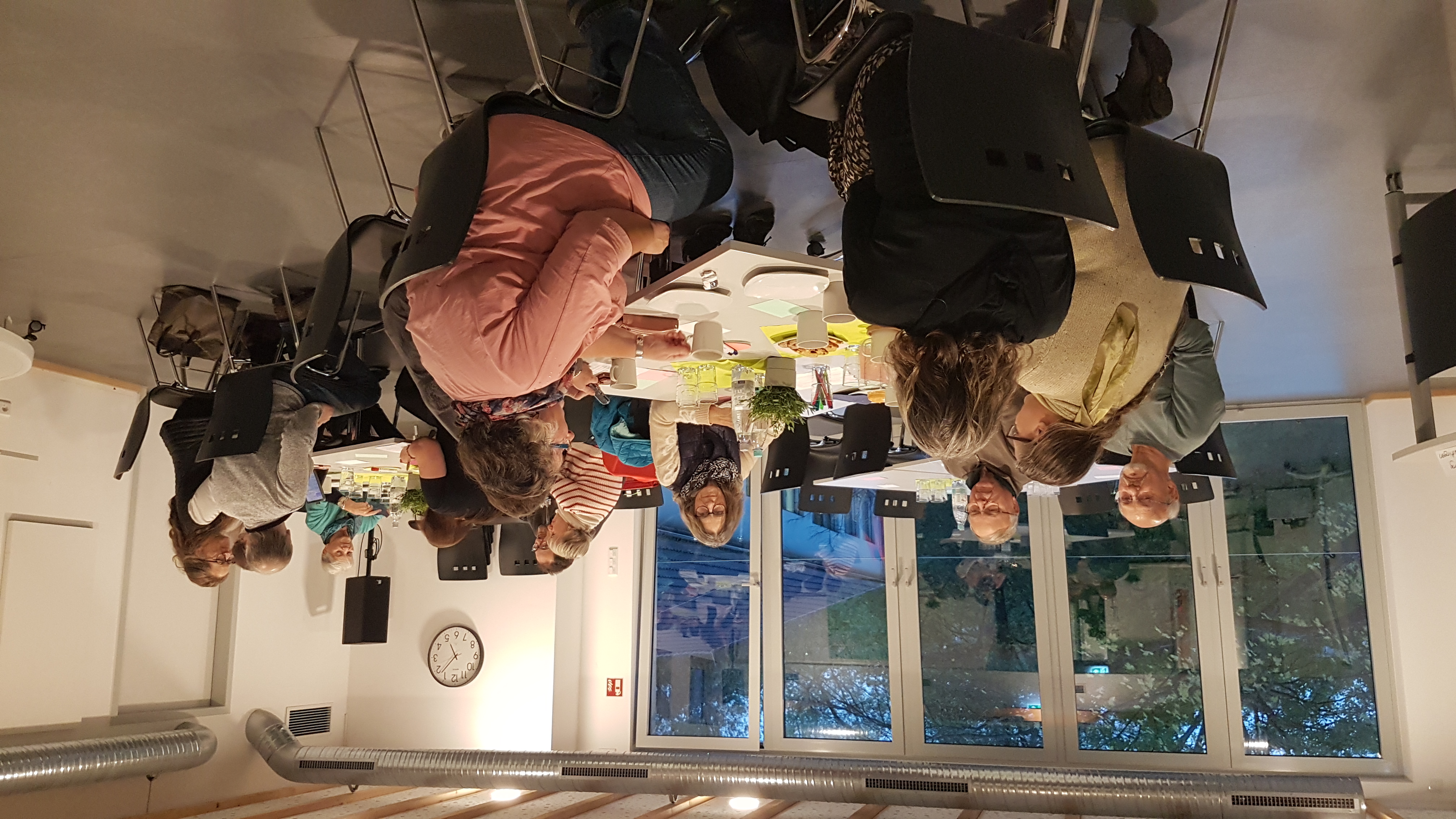 Teilnehmende beim Netzwerktreffen im Oktober