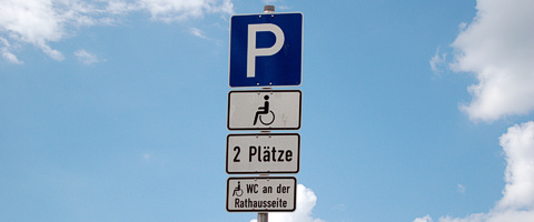 Parkplatz-Schild